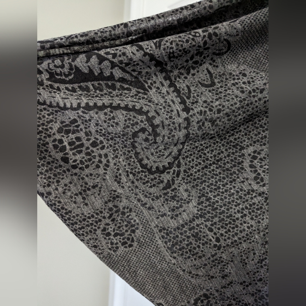 Infinity scarf - Picture 2 of 2